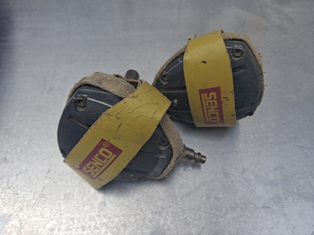SENCO Palm Nailers -2