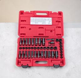 Milwaukee
SHOCKWAVE 3/8" Drive SAE & Metric 6 Point Impact Socket Set (43-Piece)