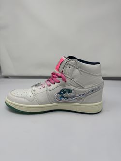 Custom Dragon Sneakers – White / Pink / Beige, Men’s 9.5