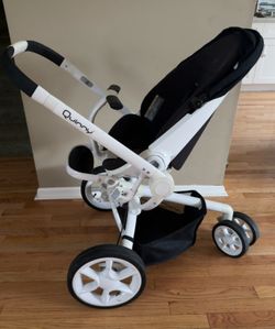 Designer Quinny Moodd Stroller- Black & White
