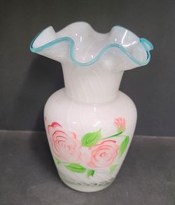 Beautiful Vintage Tellfloria Handpainted Glass Vase