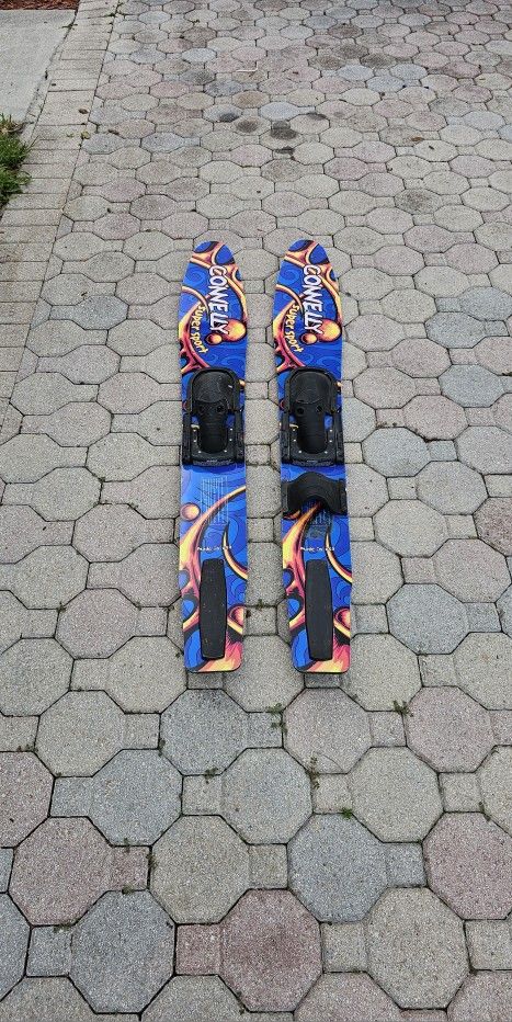 Water Skis Connelly Super Sport