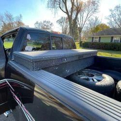 Toolbox/Caja De Herramientas 