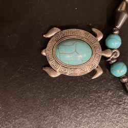 Vintage Native American Turquoise Turtle Pendant Necklace
