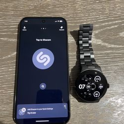 Pixel 10 Pro XL with Pixel Watch 3 Bundle Deal