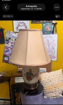 Vintage Ceramic Floral Table Lamp