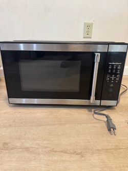 Hamilton Beach countertop microwave