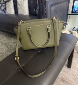 Pretty Stuff ( Ask for price)