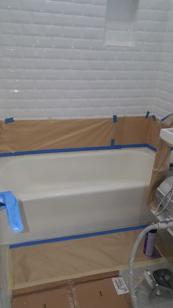 BATH TUB REGLAZING PINTAMOS TINAS DE BAÑO