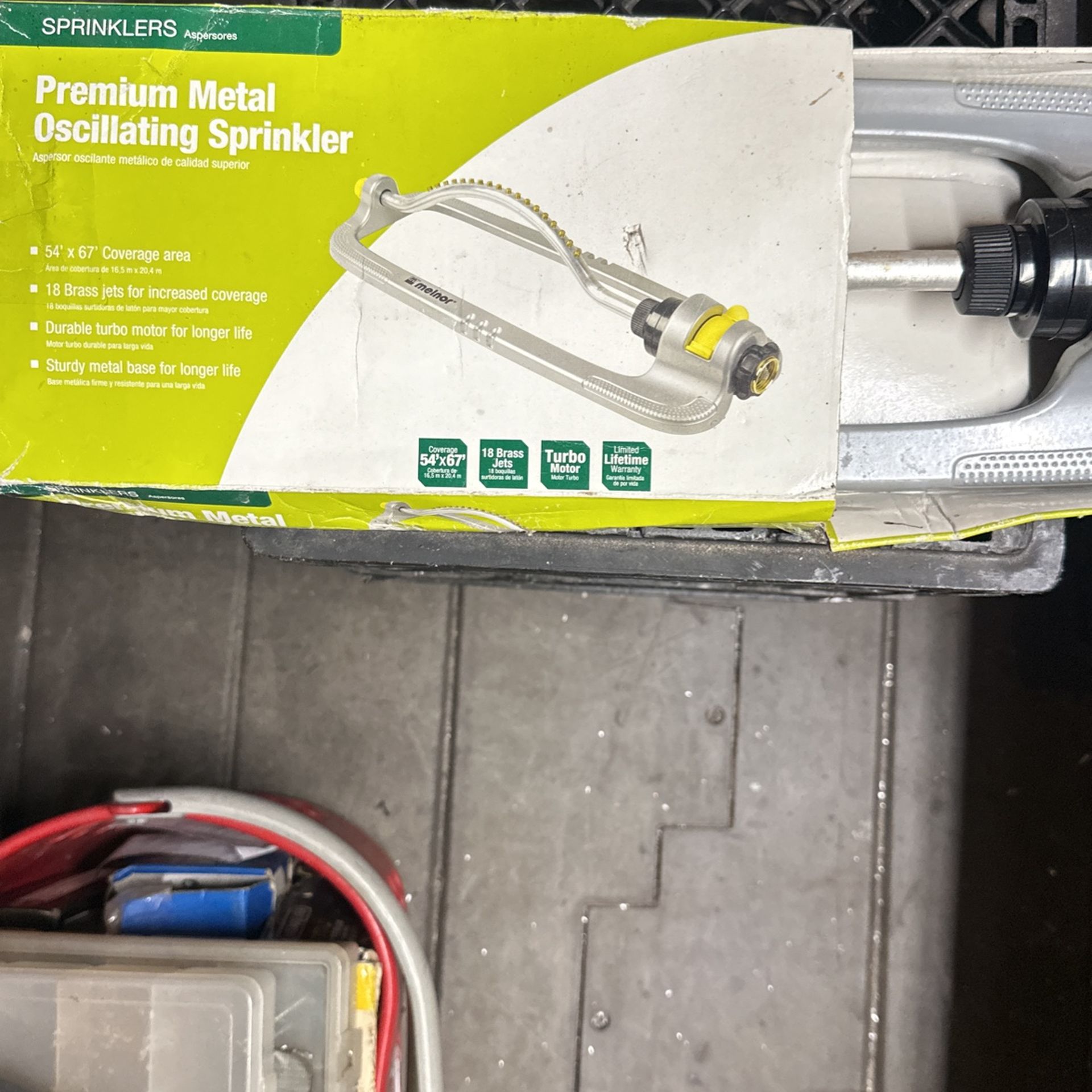 Oscillating Sprinkler