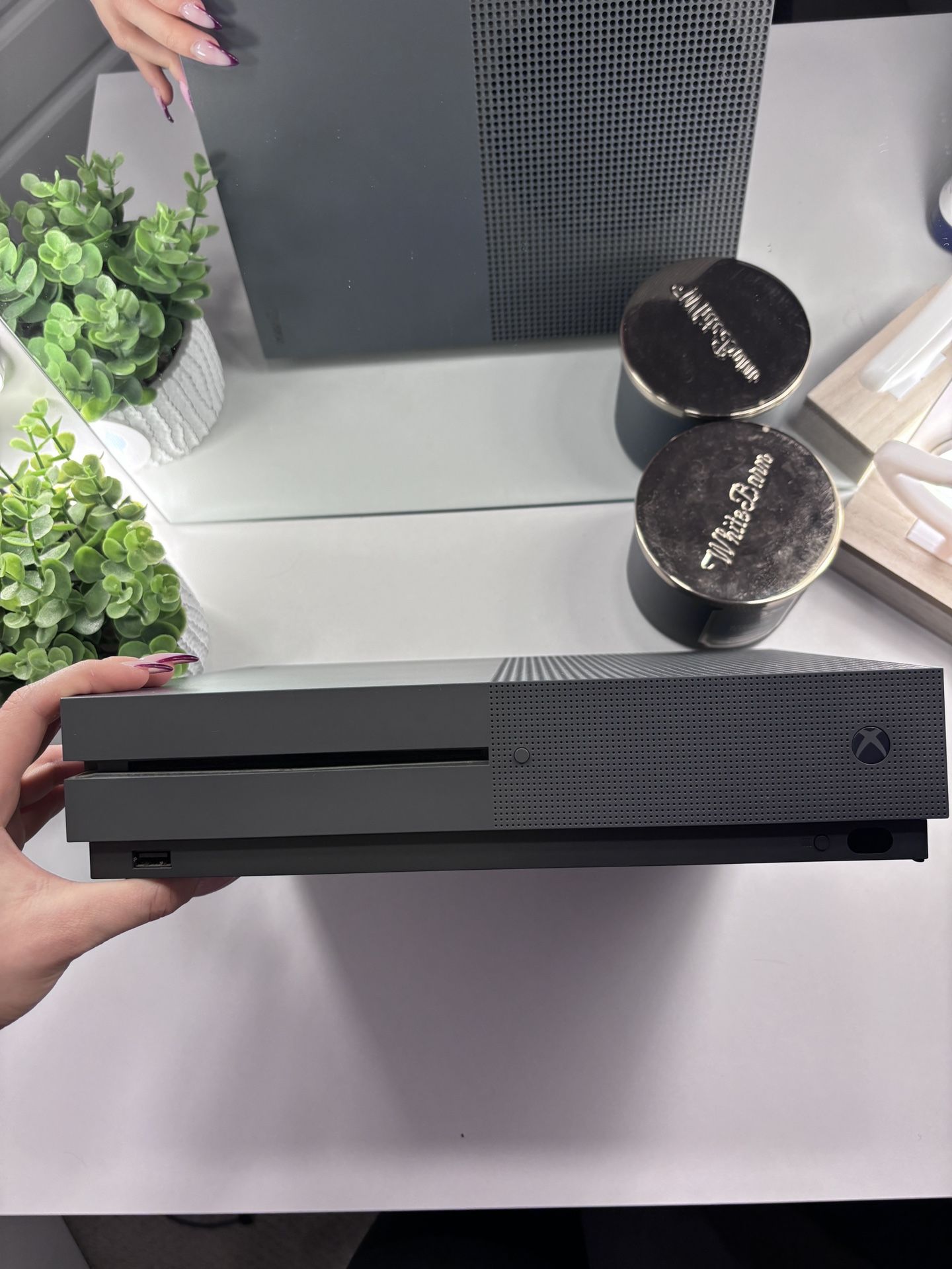 Xbox One S