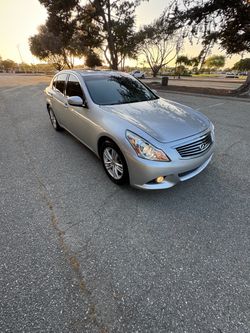 2012 Infiniti G37 Sedan