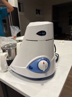 Preethi Blue Leaf Platinum Mixer Grinder