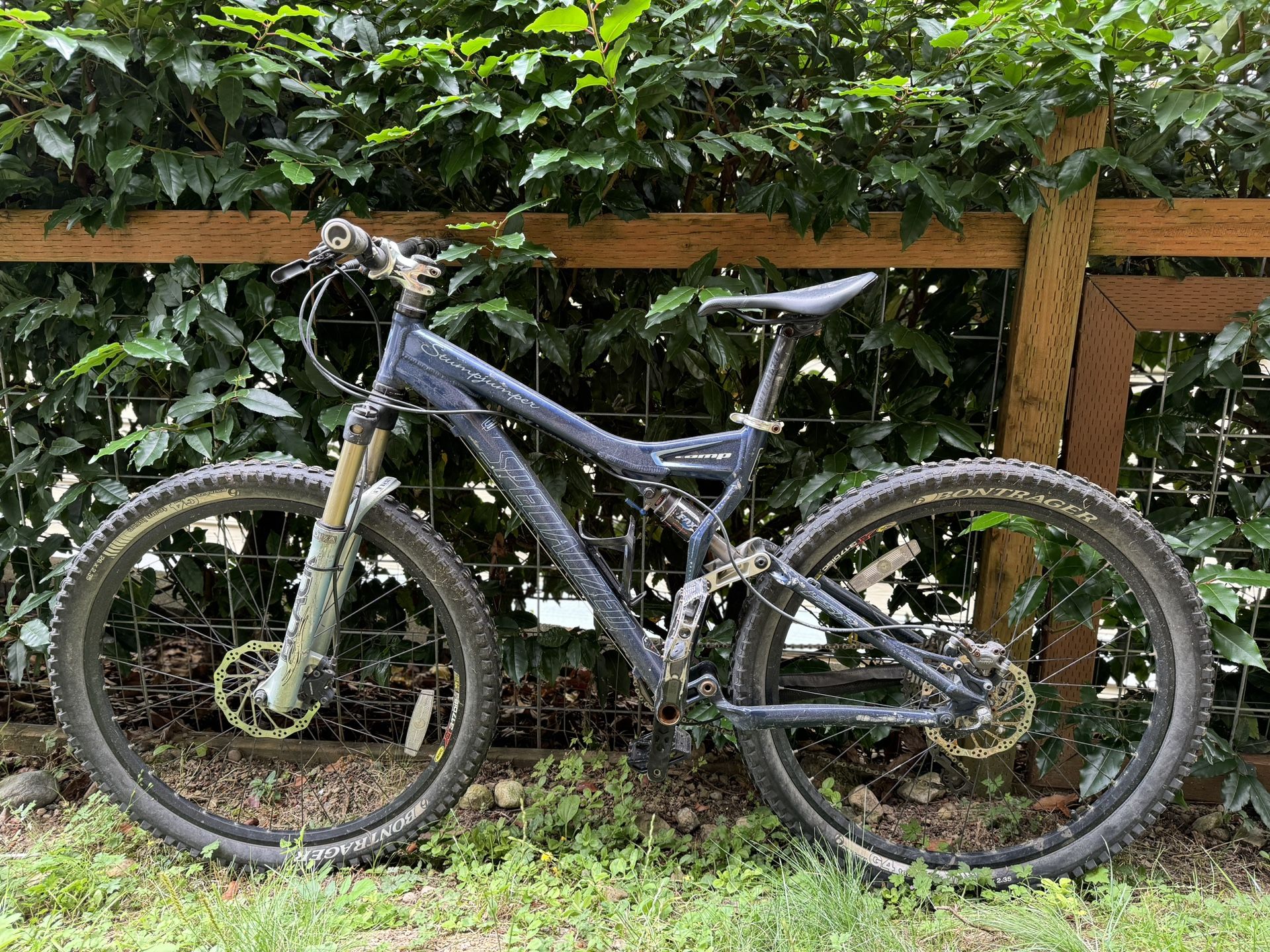 Specialized StumpJumper Mountain Bike - Make An Offer!