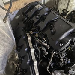 5.0 Valve Covers