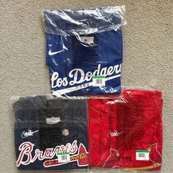 Nike MLB Name & Number T-Shirts Size XL Brand New With Tags Attached