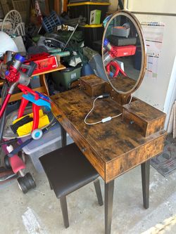 Rustic Vanity Table with Mirror and Stool
