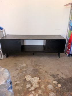 Black Table Stand