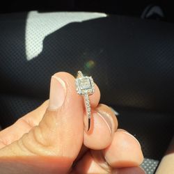 Gorgeous Square 10k Ring 