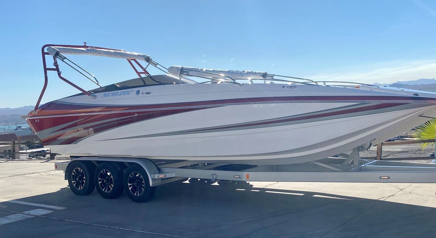 2021 Nordic 29 foot deck boat