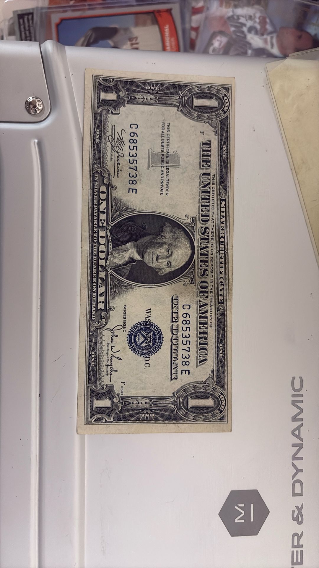 uncirculated One Dollar 1935 in mint condition