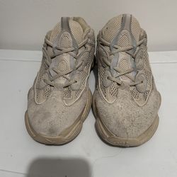 Yeezy 500 size 8.5