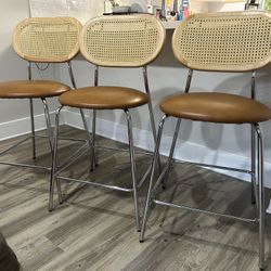 3 Bar Stools $10 Ea 