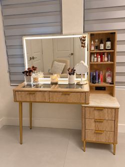 Vanity