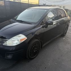 2008 Nissian Versa 