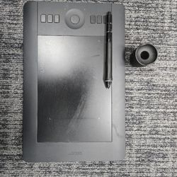 Wacom Intuos Pro Small