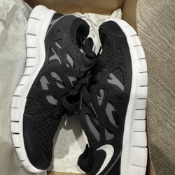 Nike Free Run (5W) (NEW)