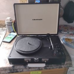 Crosley Bluetooth Record Player New