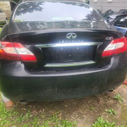 2012 Infiniti M37 For Parts