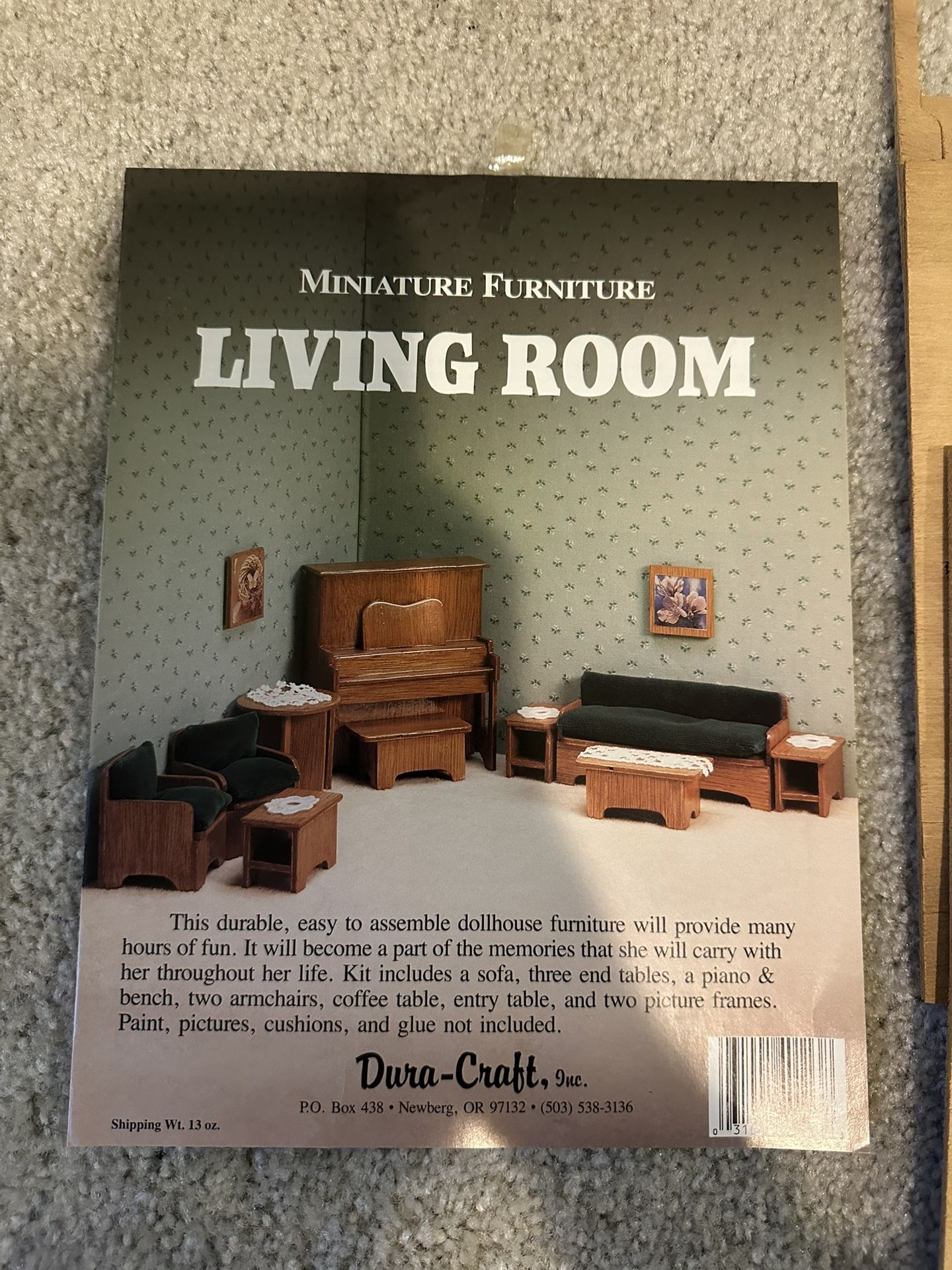 Miniature Dollhouse Living Room Set
