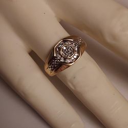 Frederick Goldman FG 10k Diamonds 1/4 TW Ring Size 10.5 Lightweight 3.97Grams