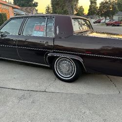 Cadillac Deville 
