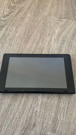 Nintendo switch 1 with micro sd card