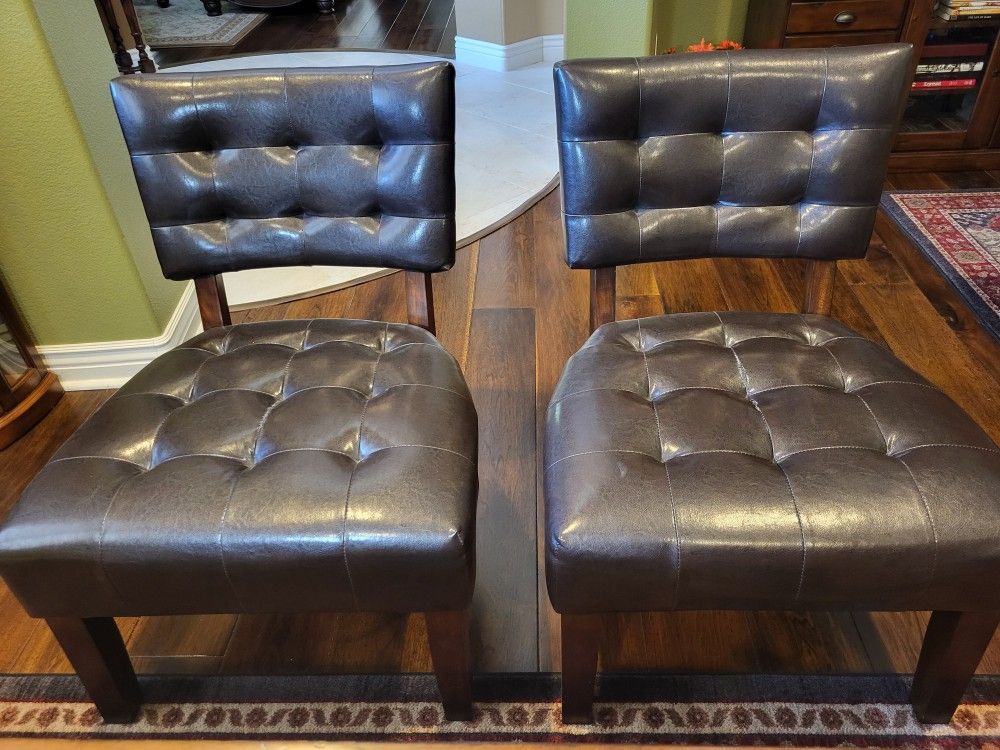 Gorgeous Client Chairs