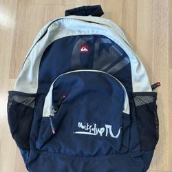 Quicksilver backpack- in EUC!  