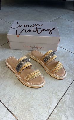 Crown Vintage Women’s Sandals / Shoes, Size 7