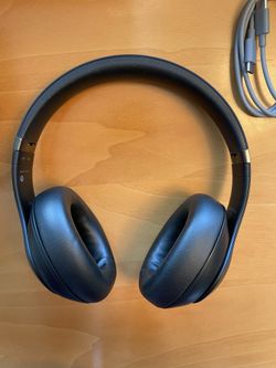 BRAND NEW never used Beats Studio Pro