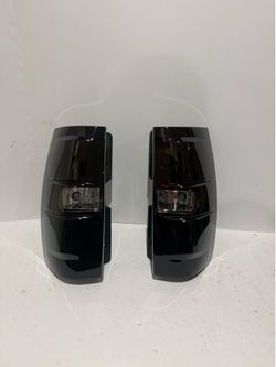 Chevy Tahoe 2007-2013 tail lights