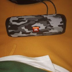 Flip 5 JBL Bluetooth Speaker 