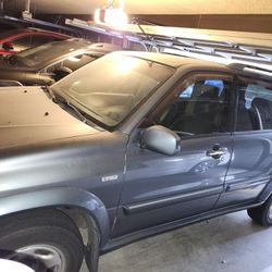 2005 Suzuki XL7