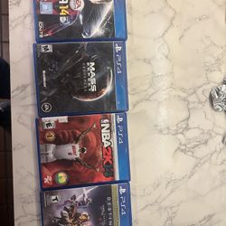 4 PS4 Games