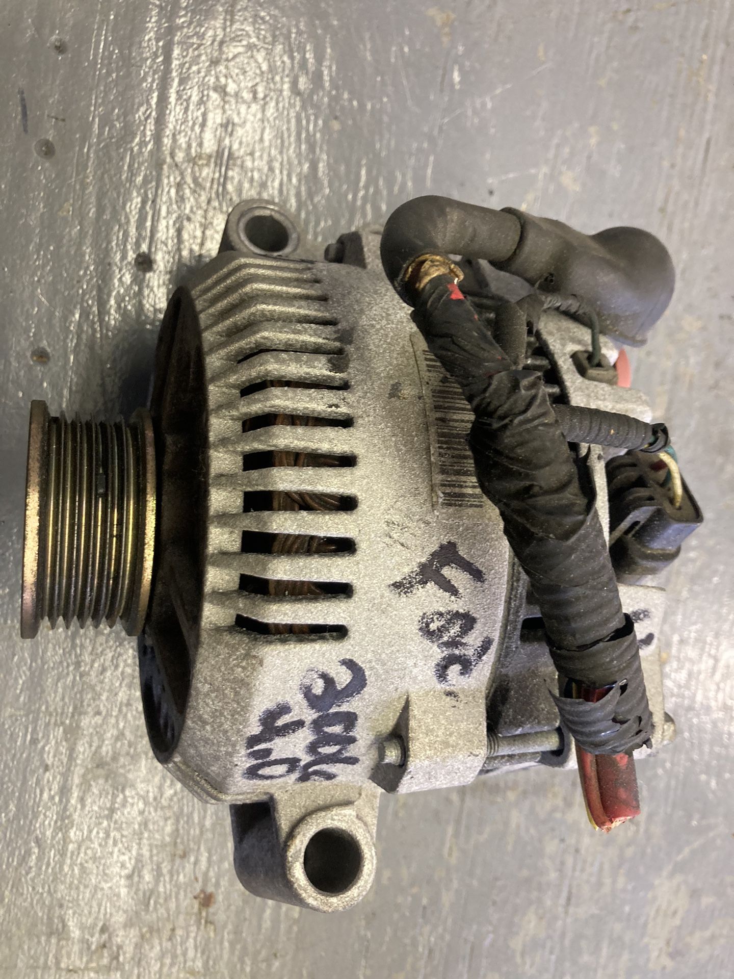 2006 Ford 4.0 Alternator
