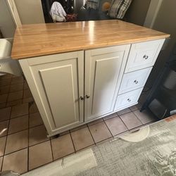 Kitchen Cabinet