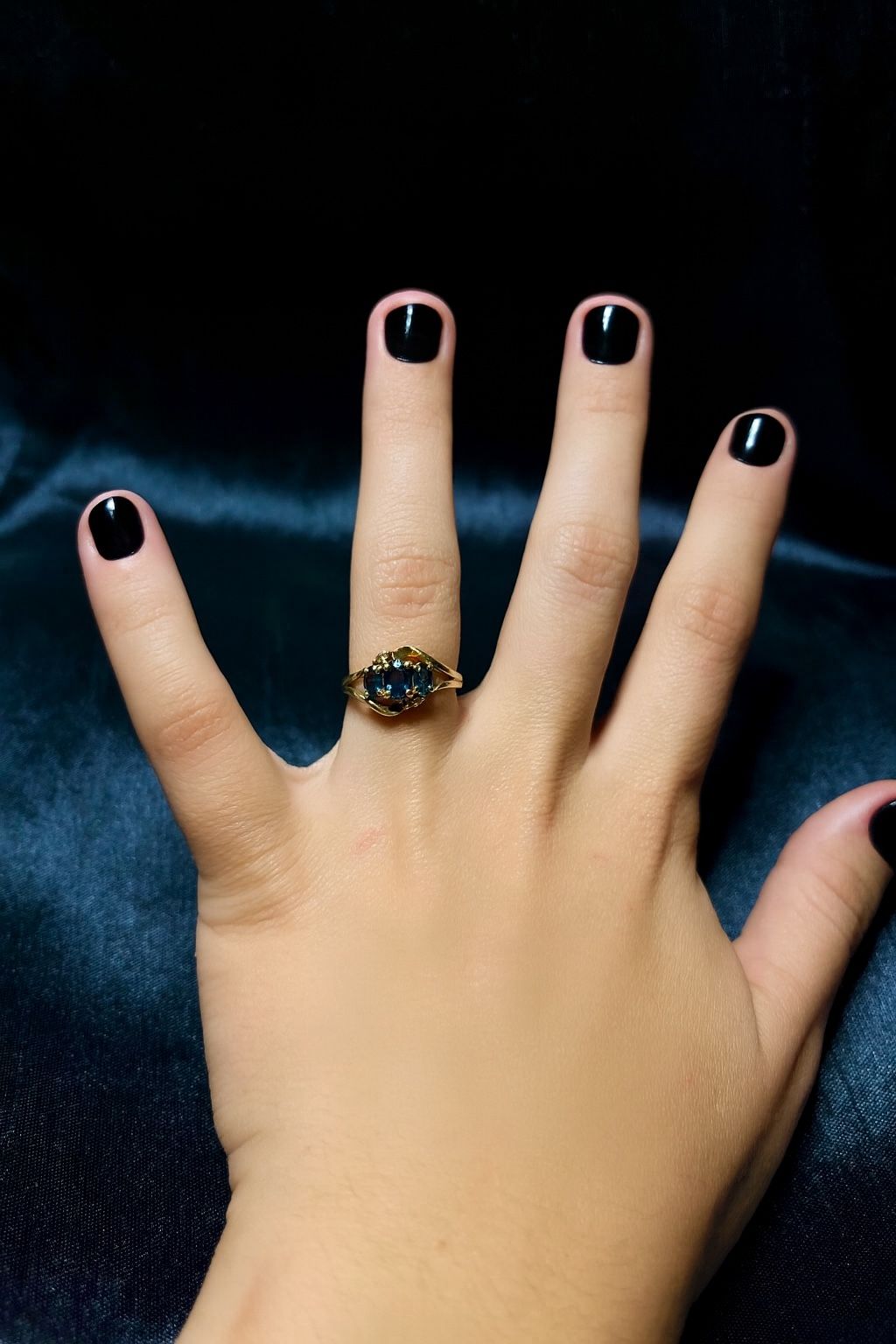 Antique Sapphire Ring