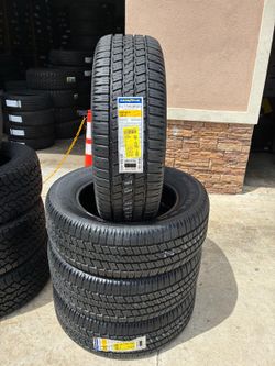 P275/60R20 - Brand New - Goodyear Wrangler SR-A P275/60R20 Tires – Set of 4