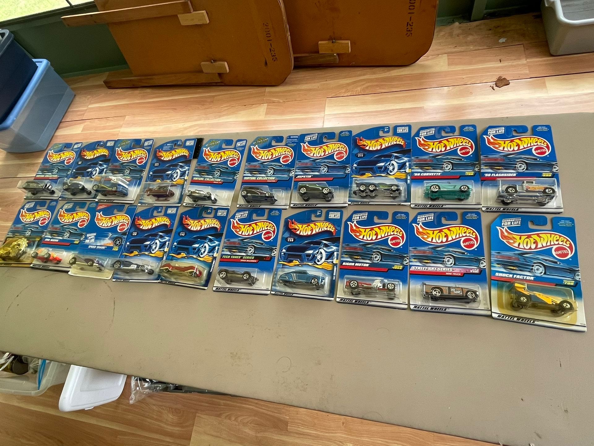 20 Vintage Hot Wheels For $20